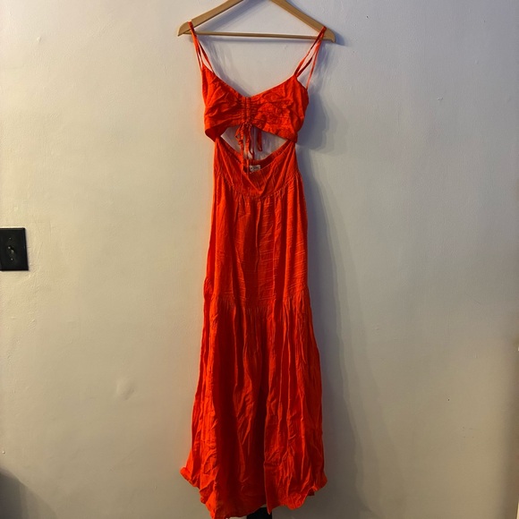 LSPACE L*SPACE Zuri Midi Dress in Poppy Size S maxi Revolve dress Resortwear - Picture 4 of 12